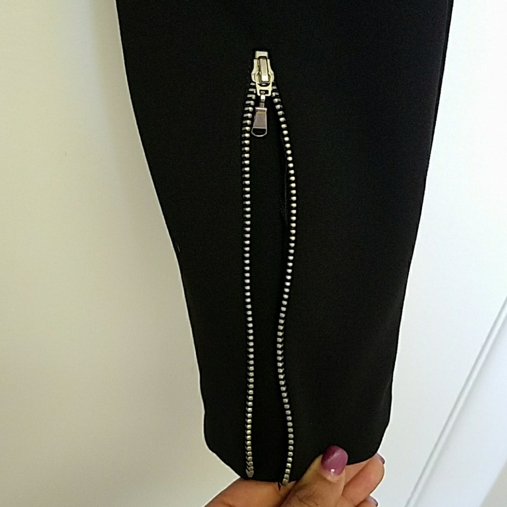 Lagging - Picture 5 of 5